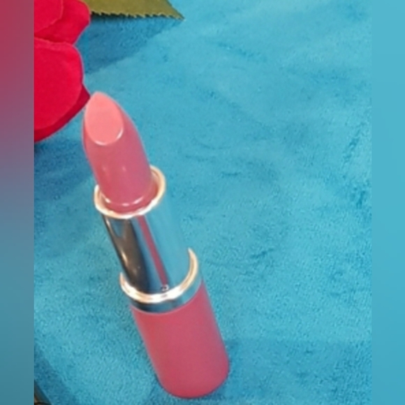💋 🌷Clinique Lipstick 🌸💄🌺 plus🌹Primer👄⚘ (brand new) - Picture 3 of 6